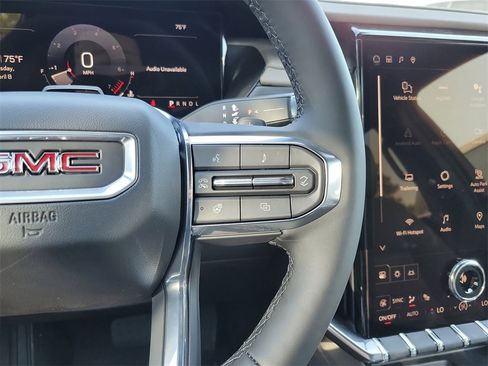 New 2025 GMC Acadia Elevation w/ Super Cruise Package image 17