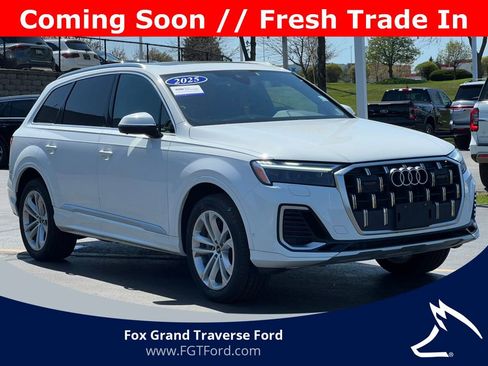 Used 2025 Audi Q7 3.0T Premium Plus AWD/4WD image 40