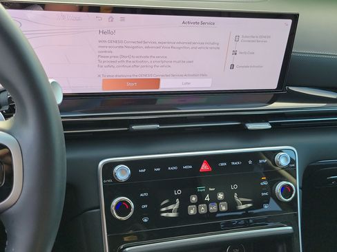 Certified 2026 Genesis GV80 2.5T AWD/4WD image 10