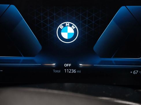 Used 2023 BMW 330i xDrive Sedan w/ Premium Package AWD/4WD image 12
