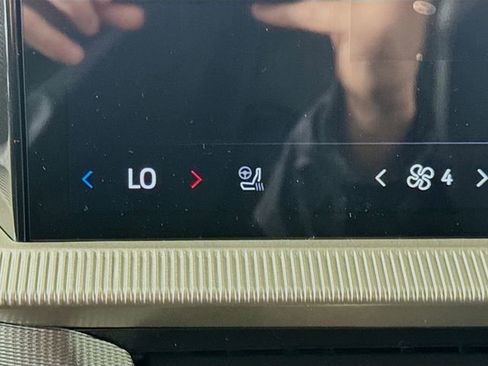 New 2026 Ford Explorer ST-Line image 20