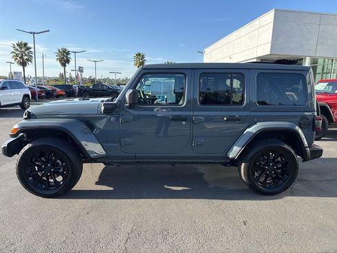 Certified 2025 Jeep Wrangler Unlimited Sahara w/ Safety Group image 4