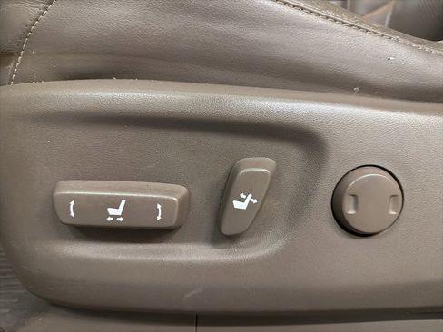 Used 2016 Lexus GX 460 Luxury image 12