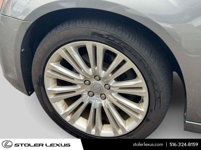 Used 2011 Chrysler 300 C w/ Sound Group RWD image 10