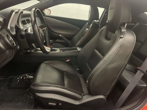 Used 2010 Chevrolet Camaro SS w/ RS Package image 10