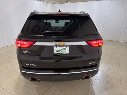 Used 2018 Chevrolet Traverse Premier w/ Driver Confidence II Package image 4