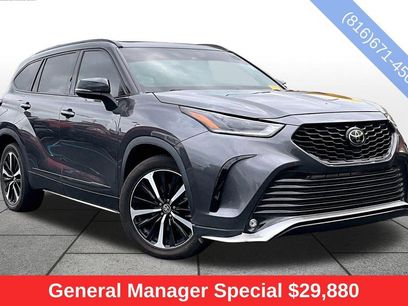 Used 2022 Toyota Highlander XSE