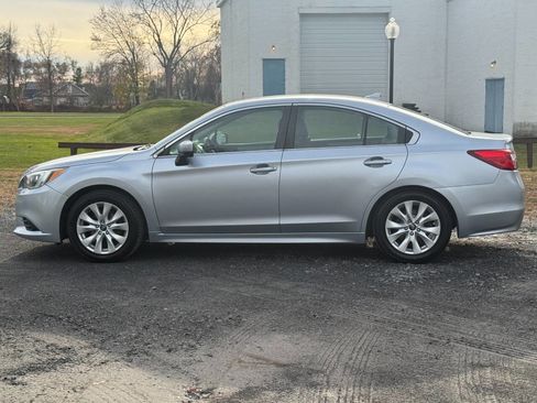 Used 2017 Subaru Legacy 2.5i Premium image 8