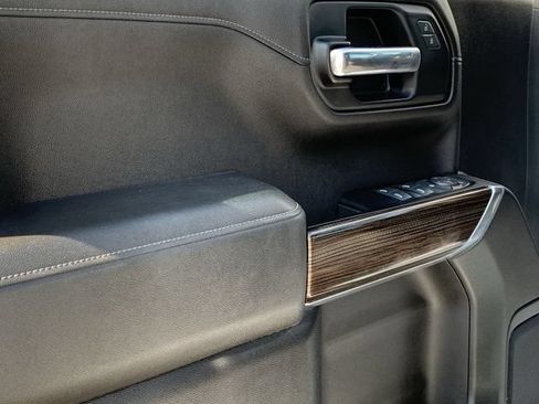 Used 2019 Chevrolet Silverado 1500 LT w/ All-Star Edition AWD/4WD image 17