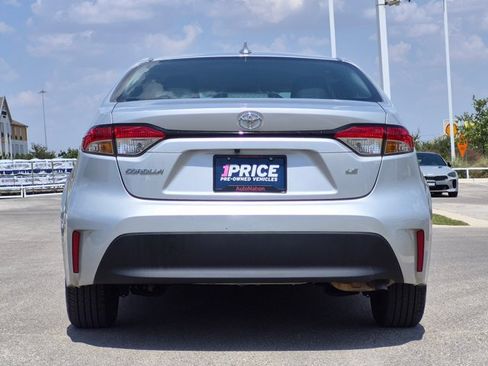Used 2024 Toyota Corolla LE FWD image 6