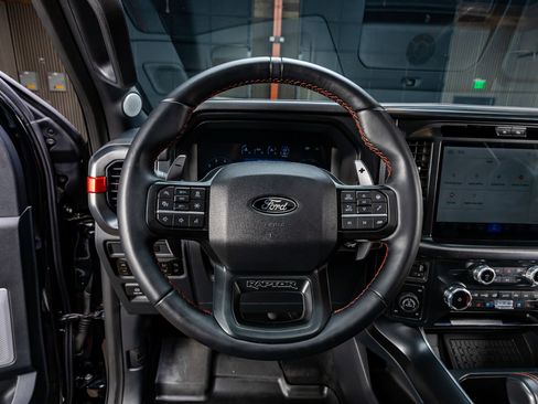 Used 2025 Ford F150 Raptor AWD/4WD image 18