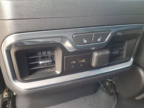 Used 2019 GMC Sierra 1500 SLT w/ SLT Premium Package AWD/4WD image 19