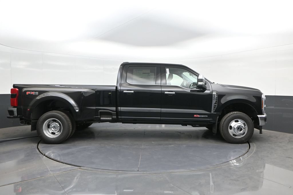 New 2027 Ford F350 Lariat w/ Lariat Ultimate Package AWD/4WD image 23