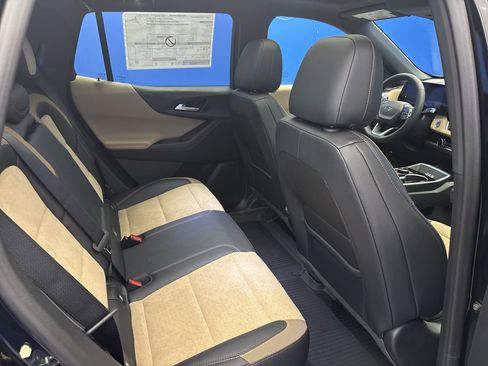 New 2026 Chevrolet Equinox ACTIV AWD/4WD image 27