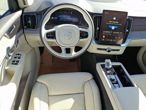 New 2026 Volvo XC90 B6 Ultra w/ Protection Package Premier image 6