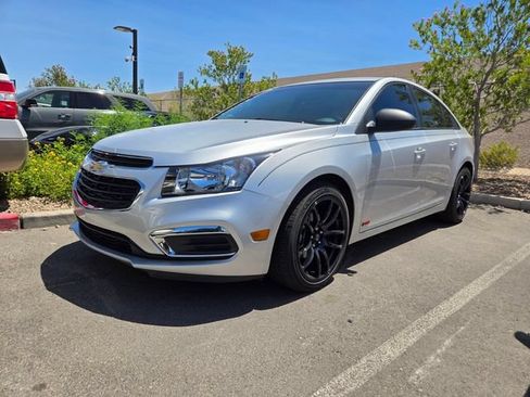 Used 2016 Chevrolet Cruze LS FWD image 2
