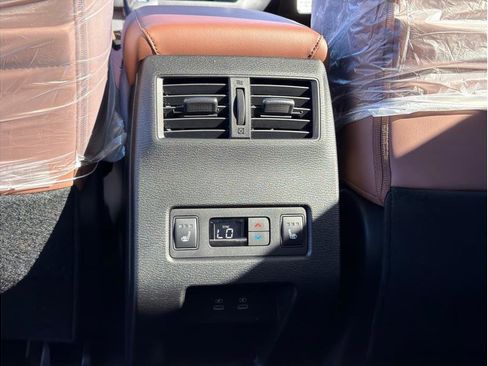 New 2026 Mitsubishi Outlander SEL Black Edition FWD image 22