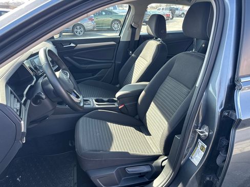 Used 2024 Volkswagen Jetta S image 8