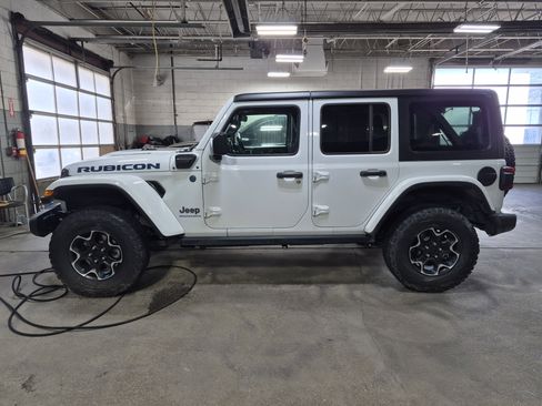 Used 2023 Jeep Wrangler Unlimited Rubicon 4xe w/ Cold Weather Group image 27