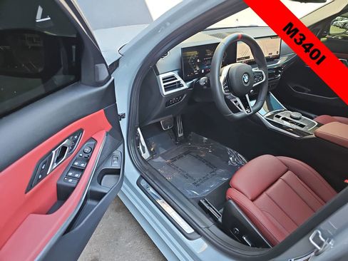 Used 2025 BMW M340i w/ Shadowloine Package RWD image 10
