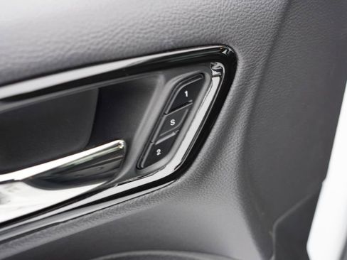 Certified 2024 Dodge Durango GT image 26