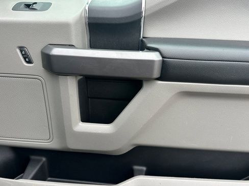 Used 2020 Ford F150 XLT image 20