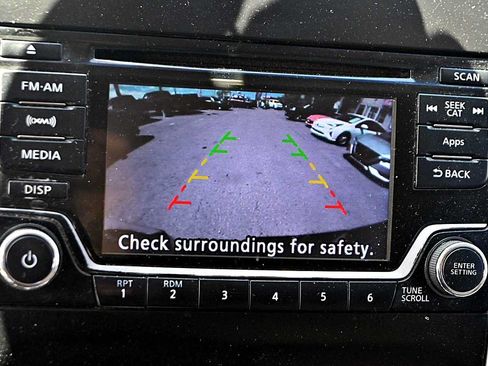 Used 2016 Nissan Frontier SV RWD image 17