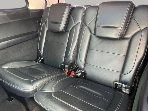 Used 2014 Mercedes-Benz GL 550 4MATIC image 21