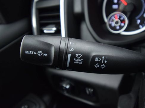 New 2026 RAM 1500 4x4 Crew Cab image 28