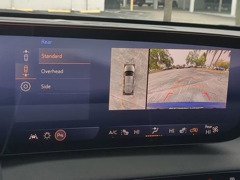 Used 2025 Buick Enclave Preferred image 20