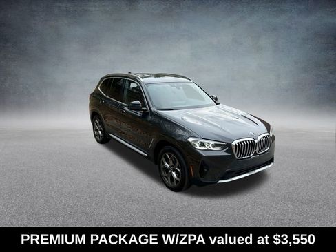 Used 2024 BMW X3 xDrive30i w/ Premium Package w/ZPA image 2