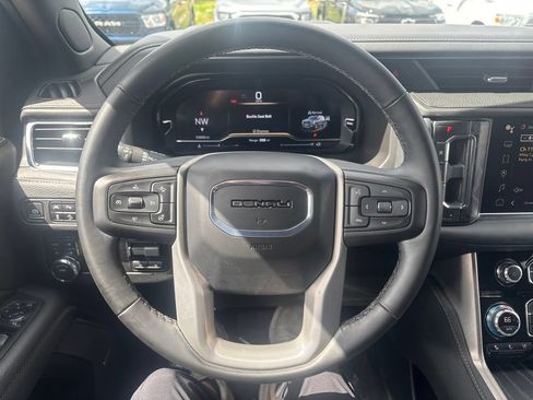 Used 2024 GMC Yukon Denali w/ Max Trailering Package AWD/4WD image 21