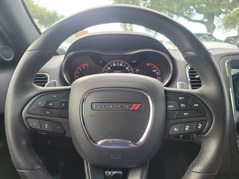 Used 2019 Dodge Durango R/T w/ Technology Group RWD image 15