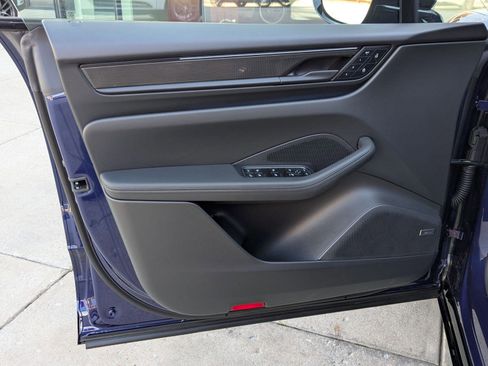 New 2025 Porsche Macan Turbo Electric image 13