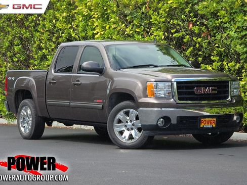 Used 2007 GMC Sierra 1500 SLT w/ Entertainment Package AWD/4WD image 1