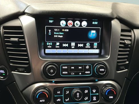 Used 2017 Chevrolet Tahoe LT w/ LT Signature Package image 28