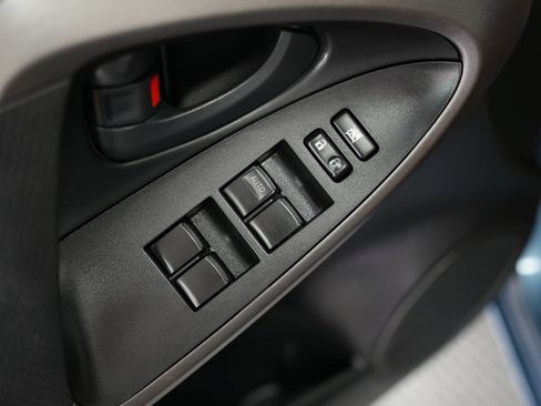 Used 2010 Toyota RAV4 4WD V6 image 34
