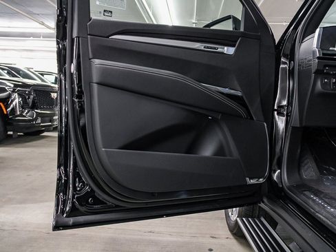 New 2026 Cadillac Escalade Luxury image 23