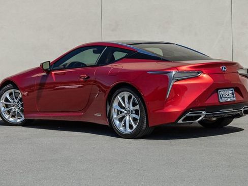 Used 2018 Lexus LC 500h image 3