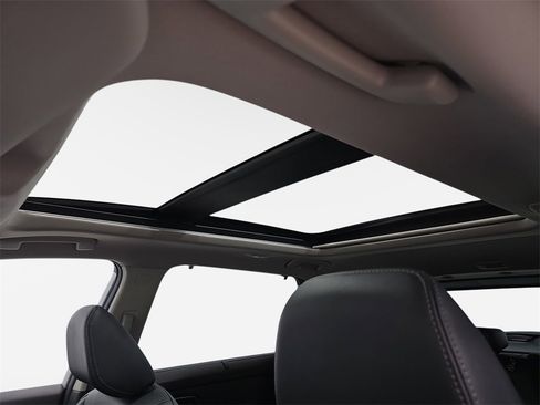 Used 2021 Nissan Rogue SL image 29