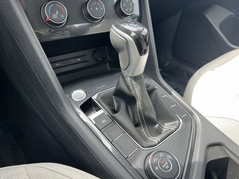 Used 2023 Volkswagen Tiguan S AWD/4WD image 20