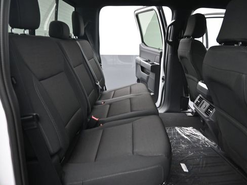 New 2025 Ford F150 XLT w/ Equipment Group 302A MID image 12