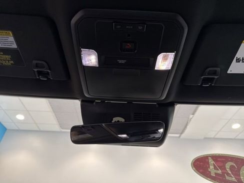 Used 2024 Toyota Tacoma TRD Off-Road image 34