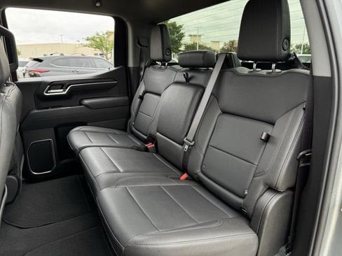 Used 2026 GMC Sierra 1500 SLT AWD/4WD image 28