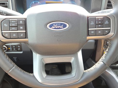 Used 2026 Ford F350 Lariat w/ Lariat Ultimate Package image 28