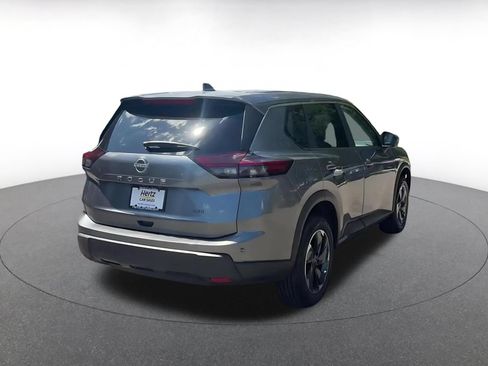 Used 2025 Nissan Rogue SV AWD/4WD image 14