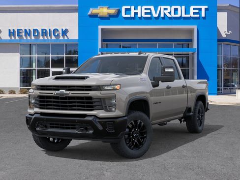 New 2026 Chevrolet Silverado 2500 Custom w/ Custom Value Package AWD/4WD image 8