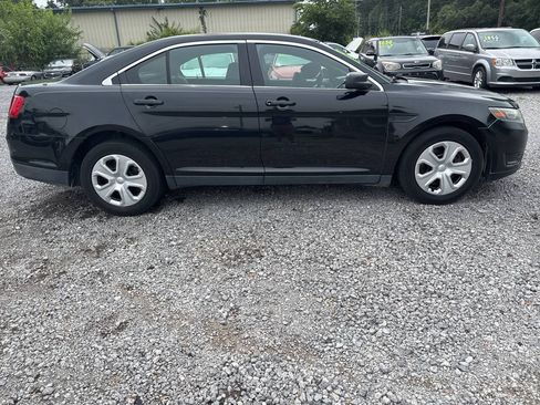 Used 2017 Ford Taurus Police Interceptor AWD image 2