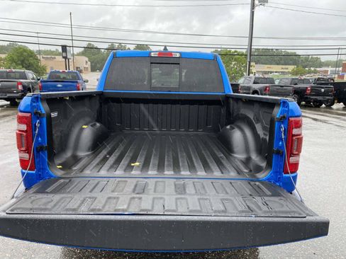 Used 2022 RAM 1500 Laramie w/ Sport Appearance Package AWD/4WD image 6