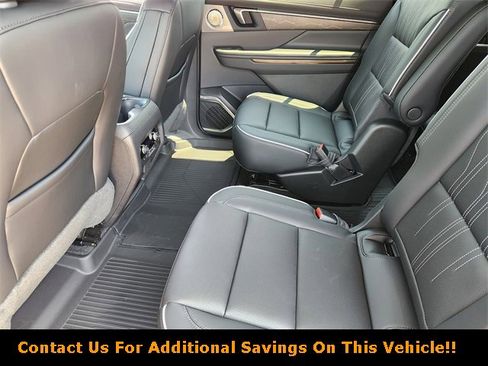 New 2026 Buick Enclave Avenir w/ LPO, Floor Liner Package image 22